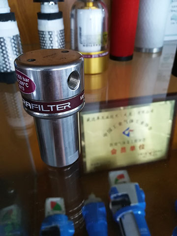 小流量SR不锈钢高压过滤器实图