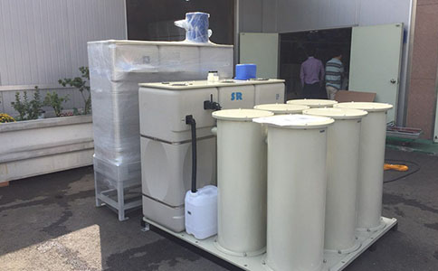 空压机油水分离器