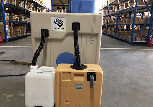 油水分离器