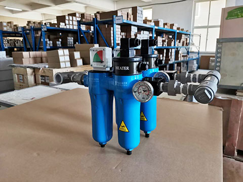 两组WALKER压缩空气加热器A55FTH并联